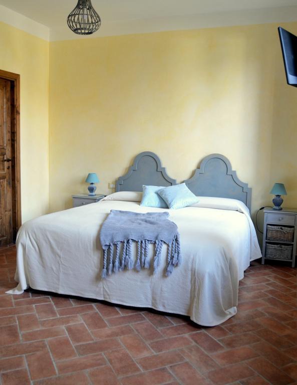 Agriturismo Borgo San Francesco Базильо Екстериор снимка