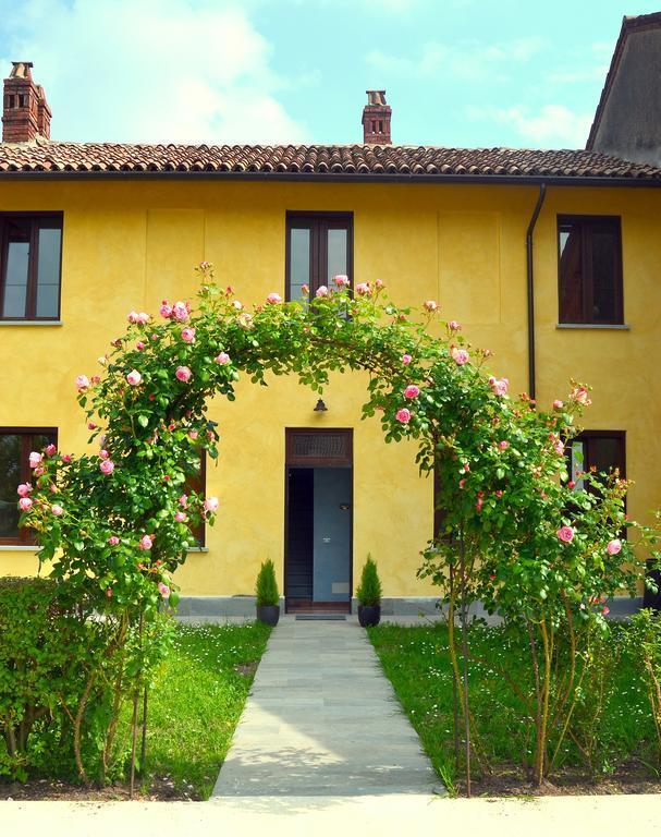 Agriturismo Borgo San Francesco Базильо Екстериор снимка